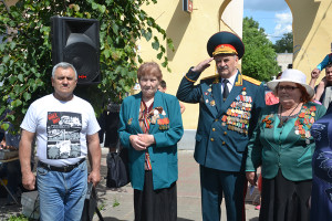 Парадный «выход» автомобилей на Соборной